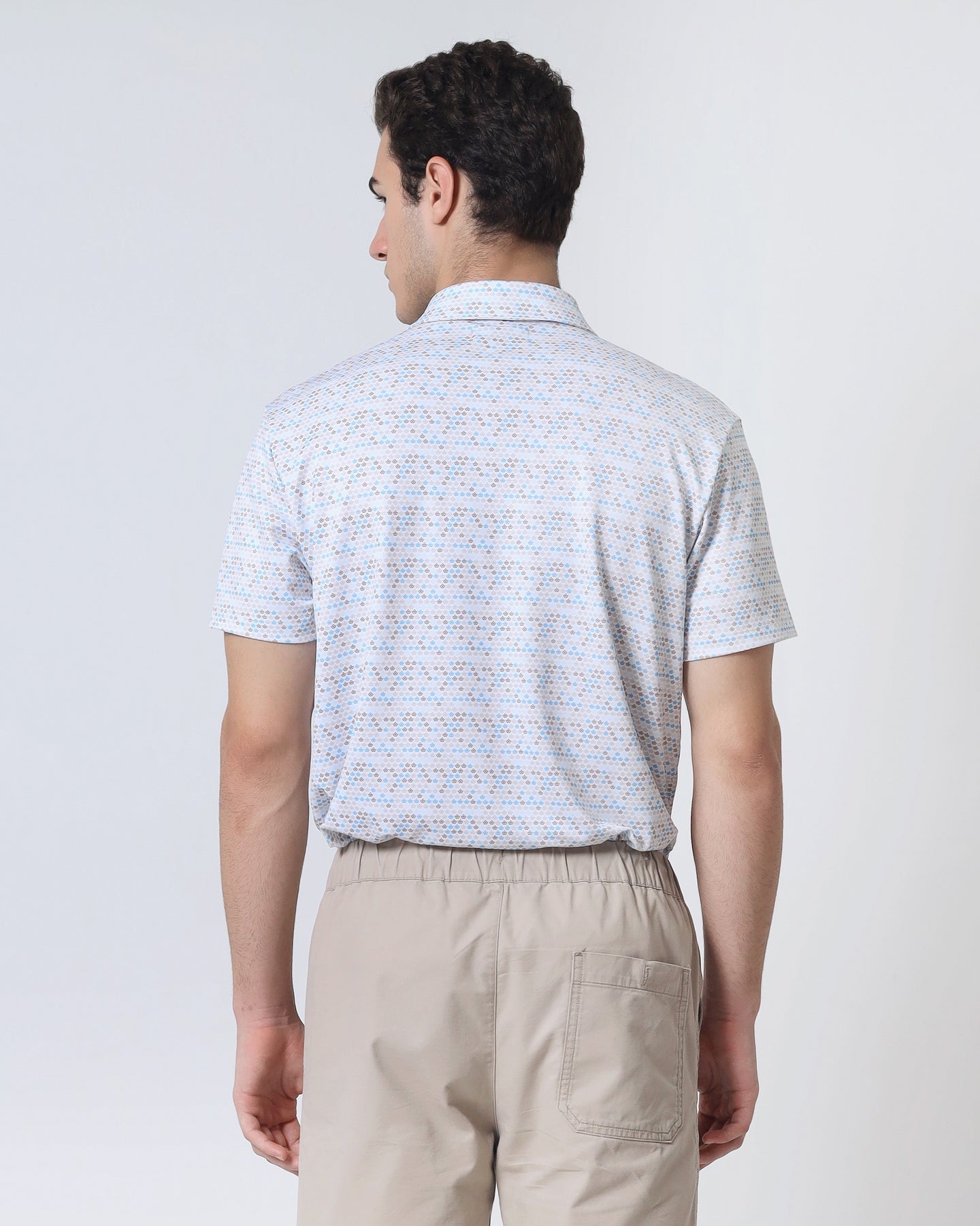 Quieti Performance Regular Fit, Rye Geo Printed Knit, 3 button Short Sleeve Pique Polo